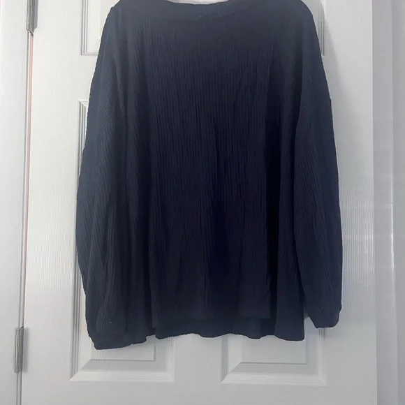 Lane Bryant Navy V-Neck Long Sleeve Waffle-Knit Sweater - Picture 2 of 3